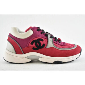 Chanel 21B Pink Black White Silver CC Logo Tie Flat Runner Trainer Sneaker 39